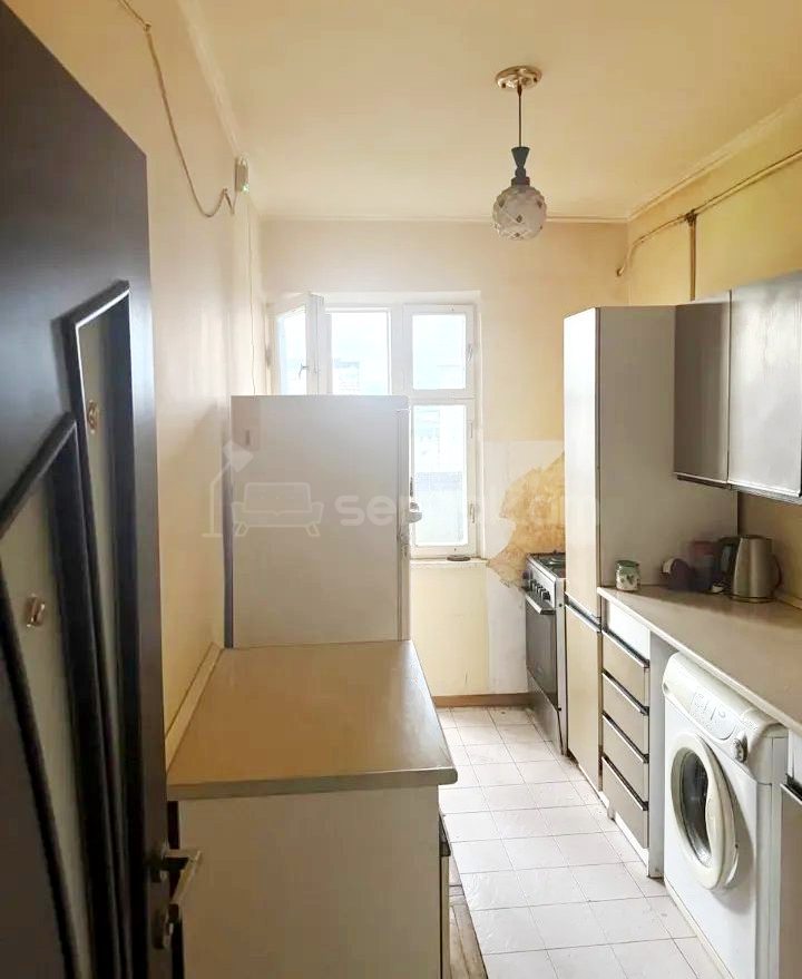 4 Սենյականոց Բնակարան, 89քմ, 8/9 հարկ, Կոսմետիկ Վերանորոգված