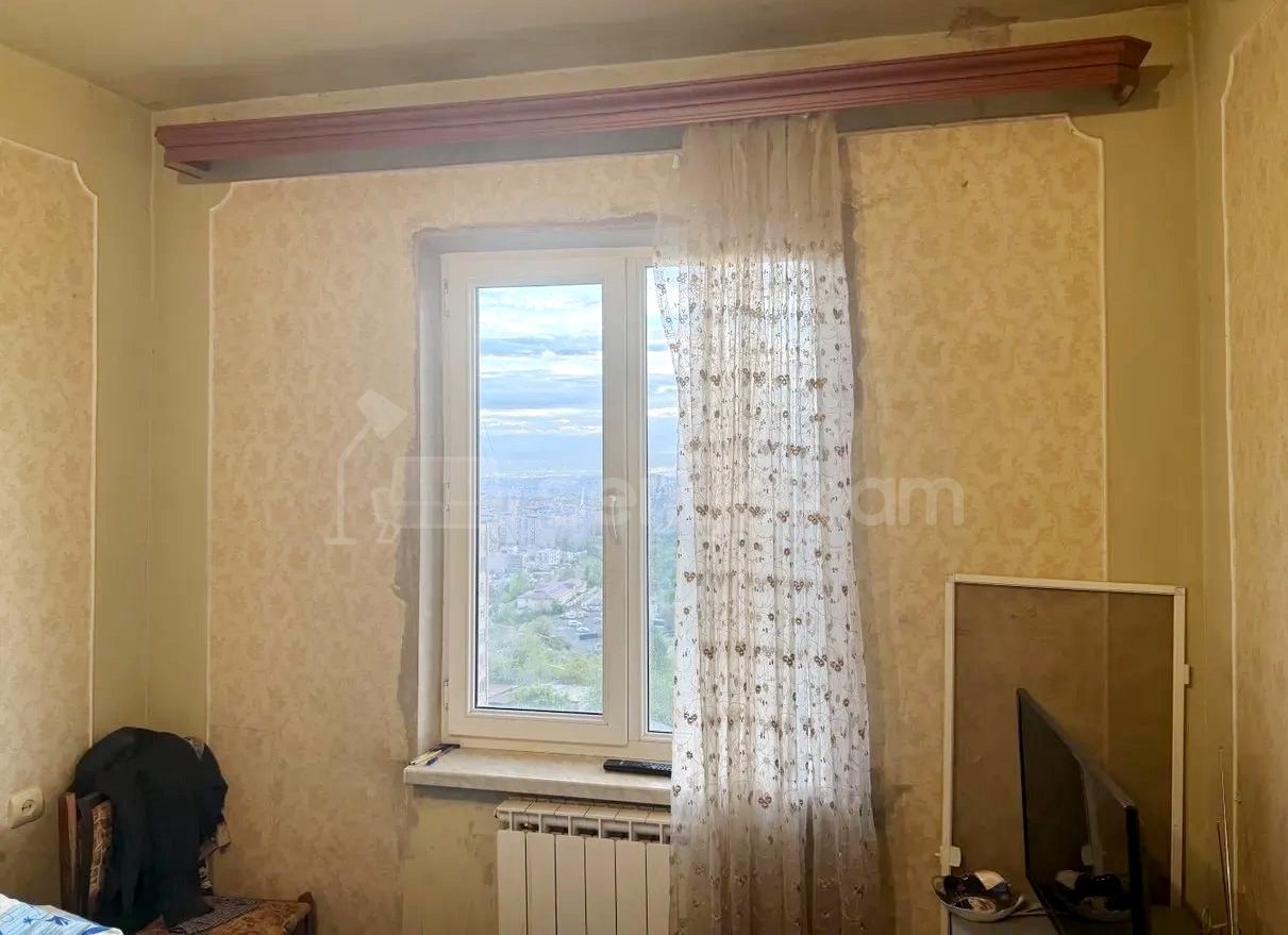 4 Սենյականոց Բնակարան, 89քմ, 8/9 հարկ, Կոսմետիկ Վերանորոգված