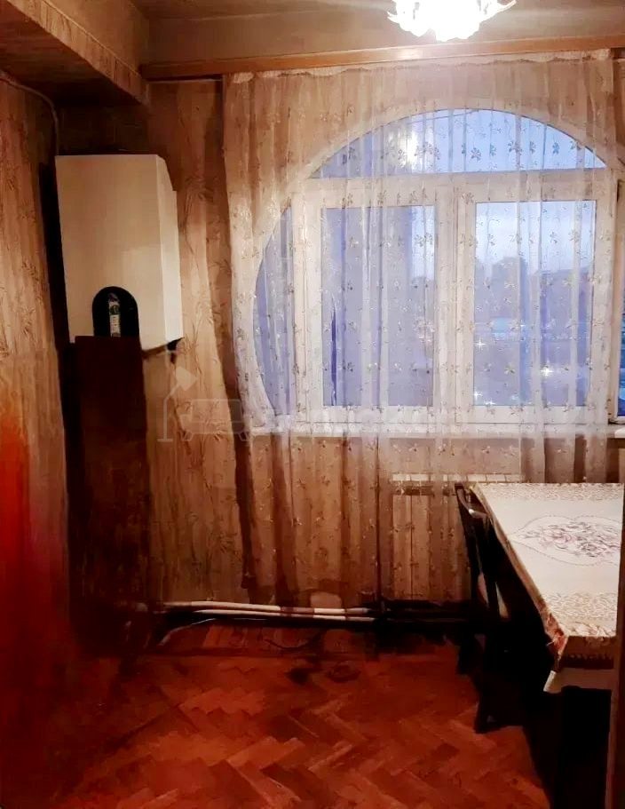 3 Սենյականոց Բնակարան, 73քմ, 9/16 հարկ, Նորմալ Վիճակում