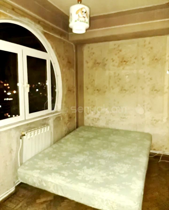 3 Սենյականոց Բնակարան, 73քմ, 9/16 հարկ, Նորմալ Վիճակում