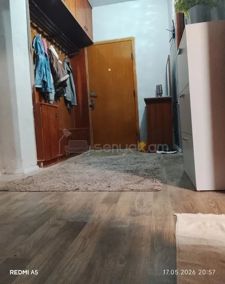 3 Սենյականոց Բնակարան, 100քմ, 9/9 հարկ, Նորմալ Վիճակում