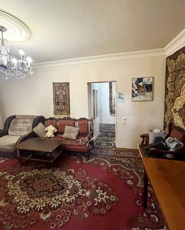 3 Սենյականոց Բնակարան, 62քմ, 1/9 հարկ, Նորմալ Վիճակում
