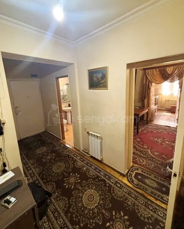 3 Սենյականոց Բնակարան, 62քմ, 1/9 հարկ, Նորմալ Վիճակում