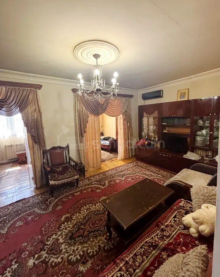 3 Սենյականոց Բնակարան, 62քմ, 1/9 հարկ, Նորմալ Վիճակում