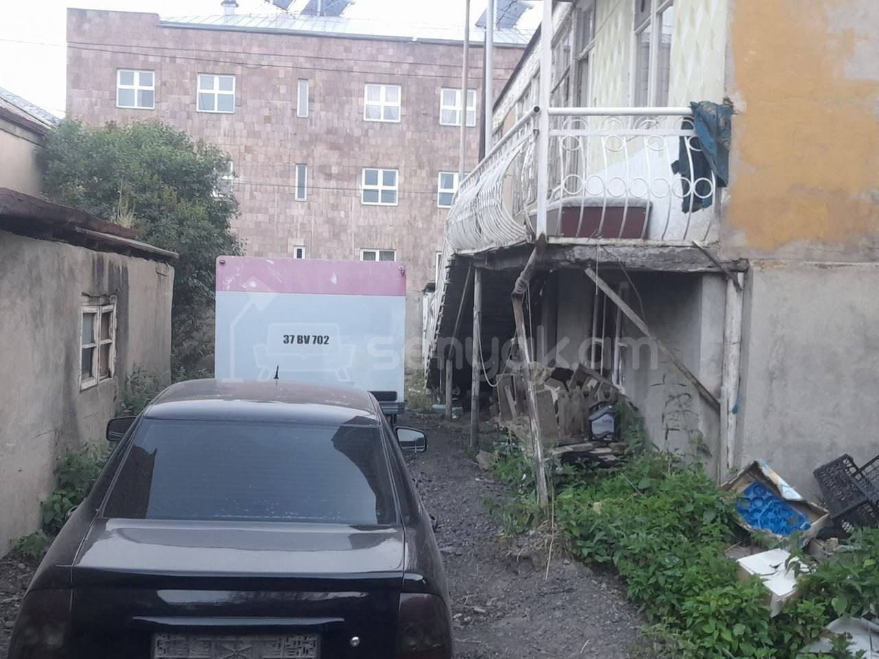 4 Սենյականոց Սեփական Տուն, 300քմ, Կոսմետիկ Վերանորոգված, Ավտոտնակով