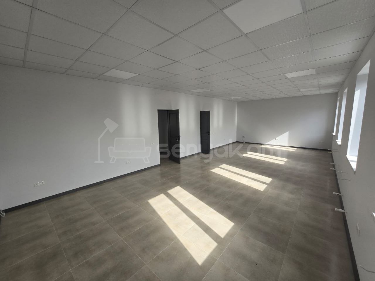 Օֆիսային Տարածք, 480քմ, Կապիտալ Վերանորոգված