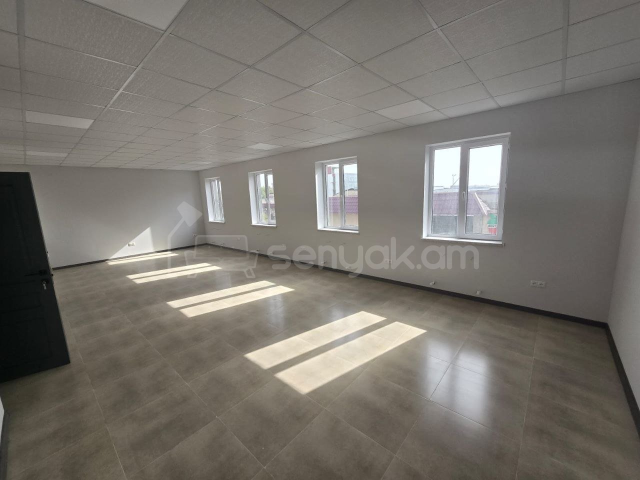 Օֆիսային Տարածք, 480քմ, Կապիտալ Վերանորոգված