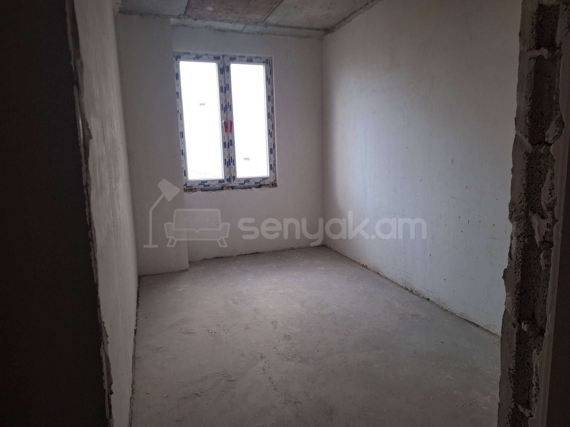 4 Սենյականոց Բնակարան Նորակառույցում, 93քմ, 14/14 հարկ, Զրոյական Վիճակում