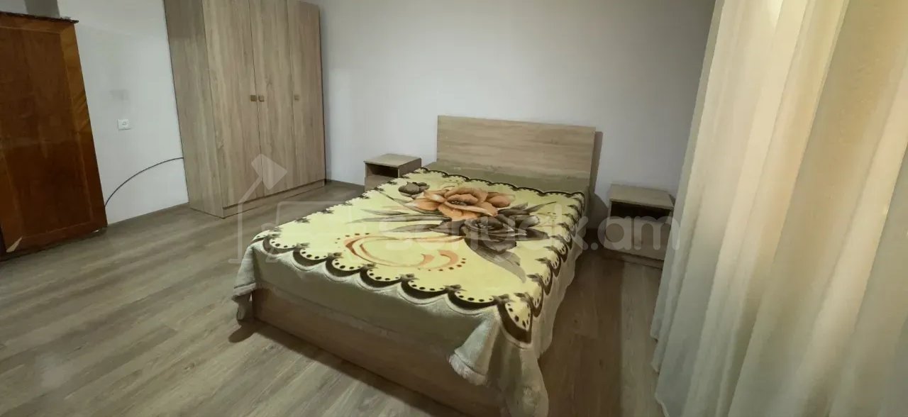2 Սենյականոց Բնակարան Քարե Շենքում, 56քմ, 1/1 հարկ, Կապիտալ Վերանորոգված, Կահավորված
