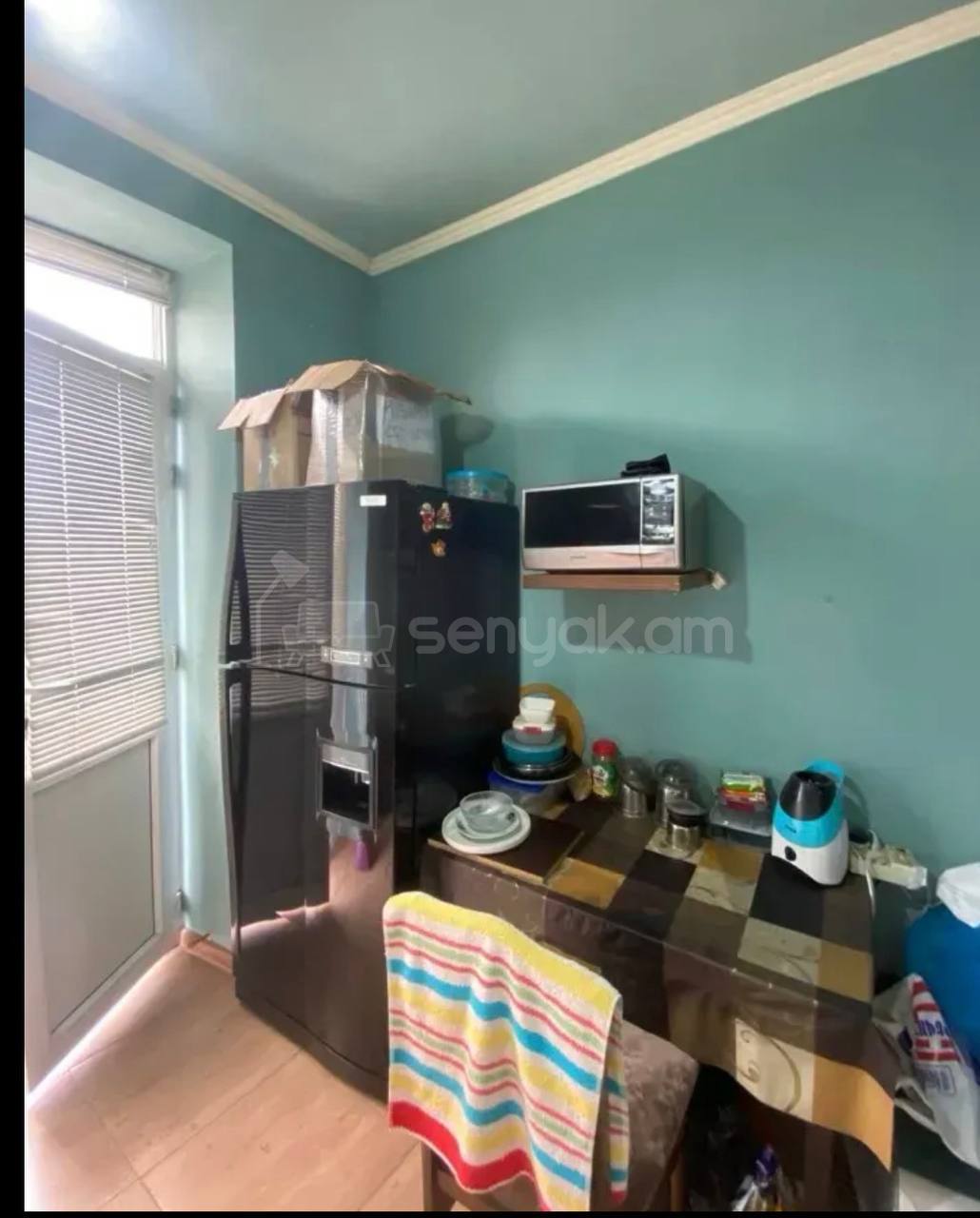 2 Սենյականոց Բնակարան Քարե Շենքում, 62քմ, 5/5 հարկ, Նորմալ Վիճակում