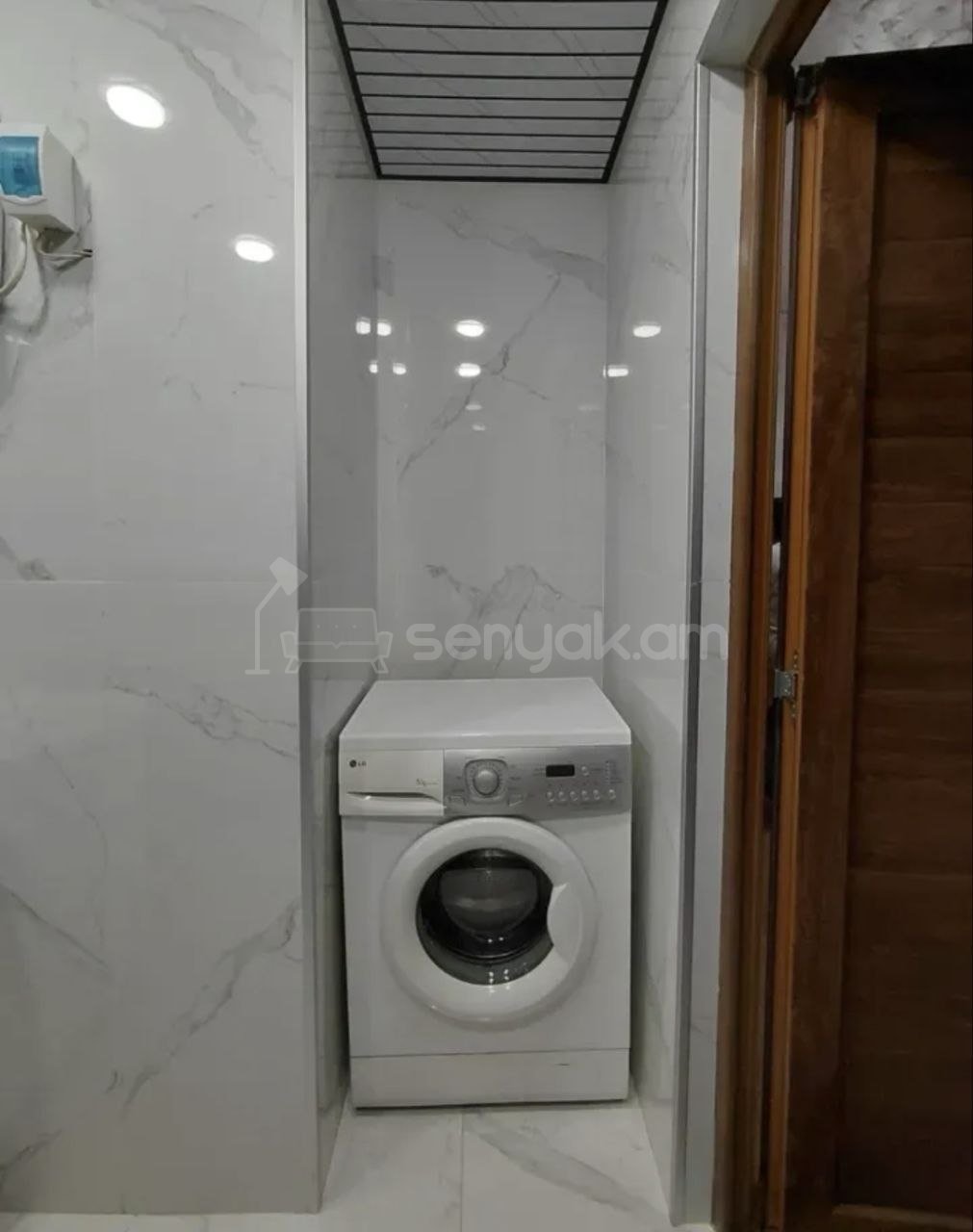 3 Սենյականոց Բնակարան, 70քմ, 3/12 հարկ, Կապիտալ Վերանորոգված, Կահավորված, Արևկող