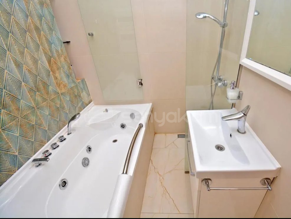 2 Սենյականոց Բնակարան, 52քմ, 9/11 հարկ, Դիզայներական Վերանորոգված, Կահավորված, Արևկող