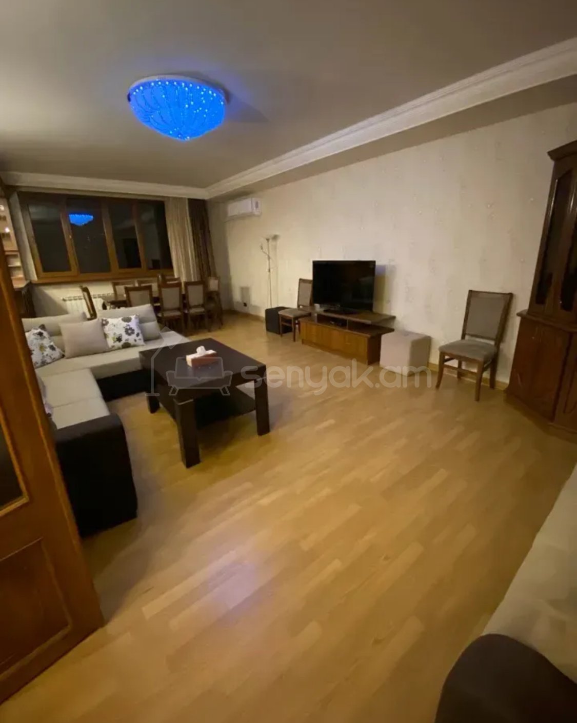 2 Սենյականոց Բնակարան, 90քմ, 7/9 հարկ, Կապիտալ Վերանորոգված, Կահավորված