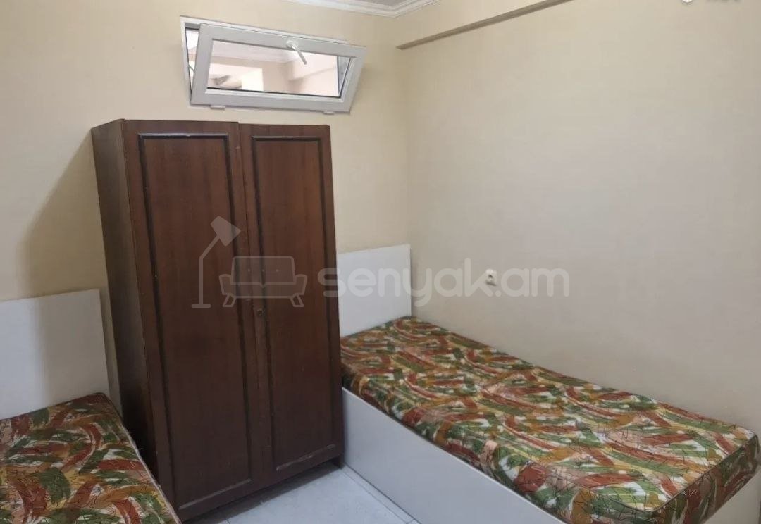 3 Սենյականոց Բնակարան Քարե Շենքում, 42քմ, 5/6 հարկ, Կապիտալ Վերանորոգված