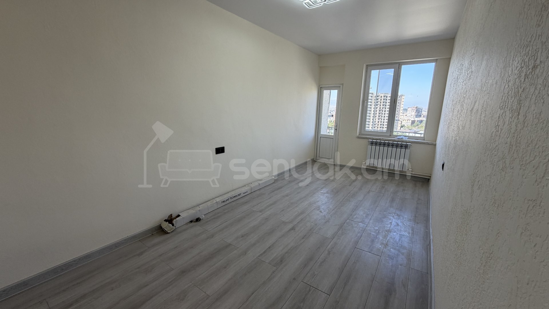 2 Սենյականոց Բնակարան Քարե Շենքում, 51քմ, 5/5 հարկ, Կապիտալ Վերանորոգված