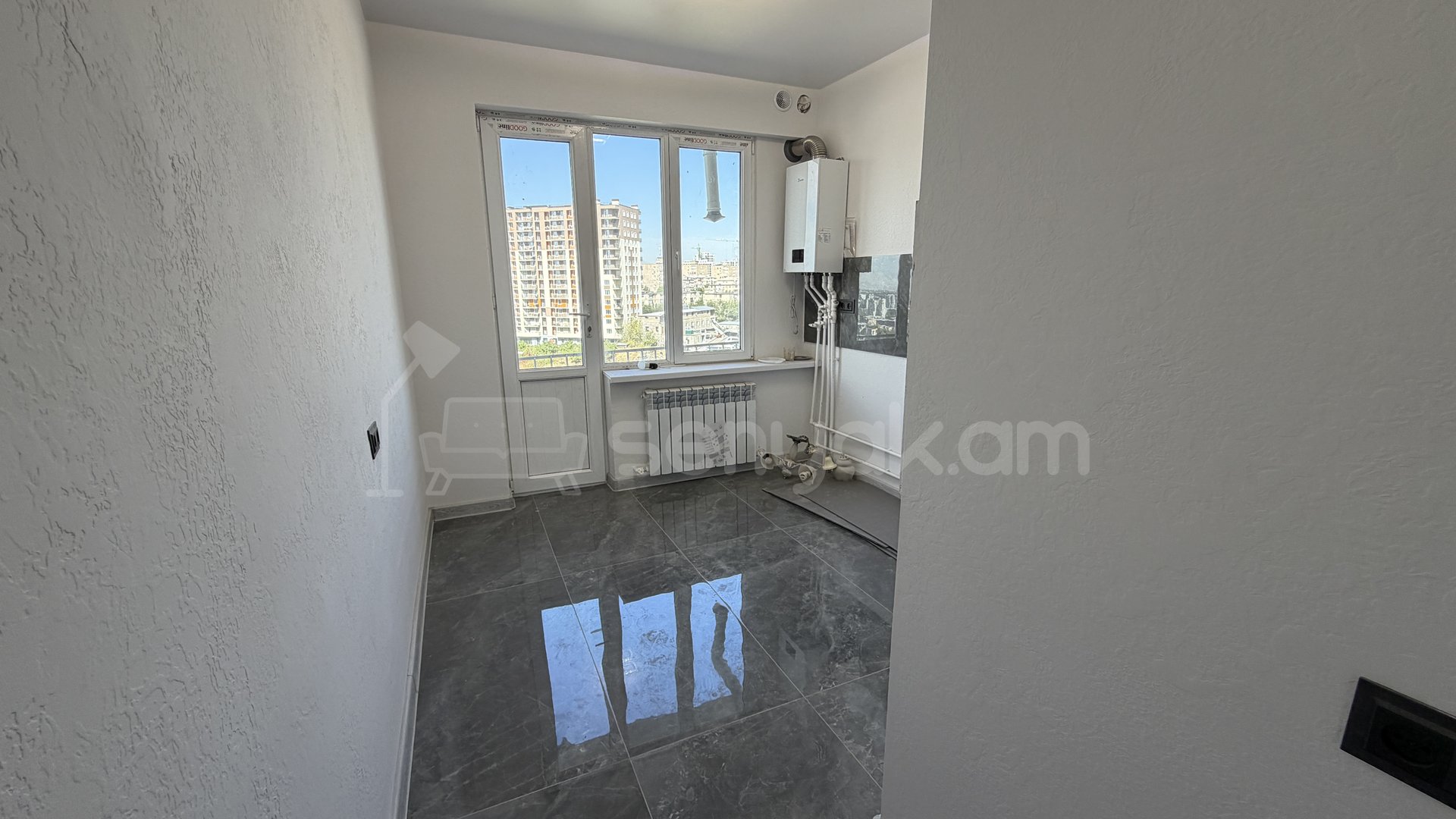 2 Սենյականոց Բնակարան Քարե Շենքում, 51քմ, 5/5 հարկ, Կապիտալ Վերանորոգված