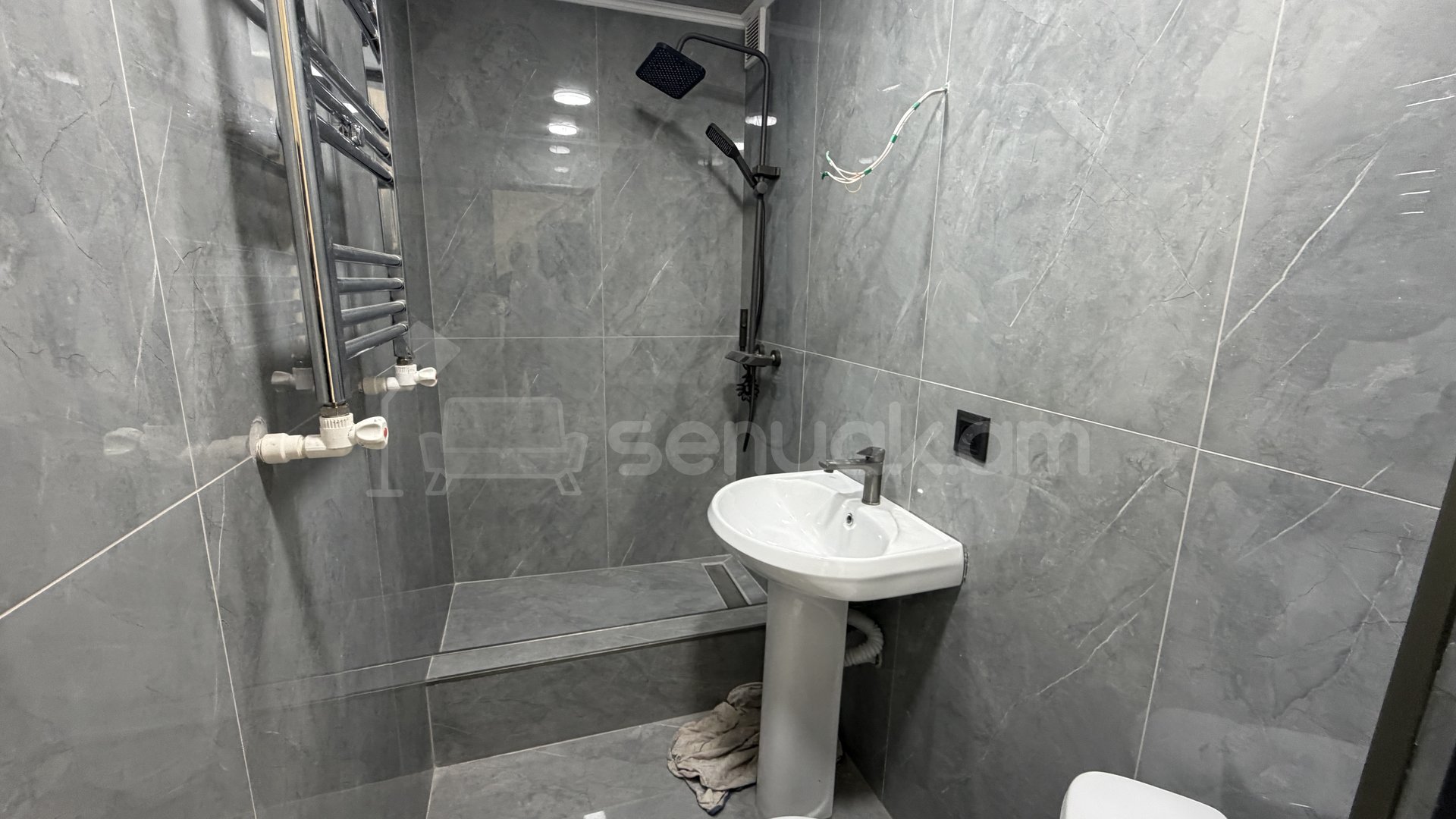 2 Սենյականոց Բնակարան, 40քմ, 7/9 հարկ, Կապիտալ Վերանորոգված