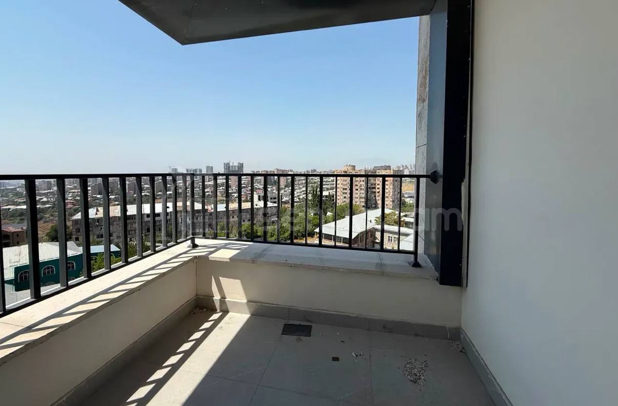4 Սենյականոց Բնակարան, 82քմ, 8/19 հարկ, Զրոյական Վիճակում