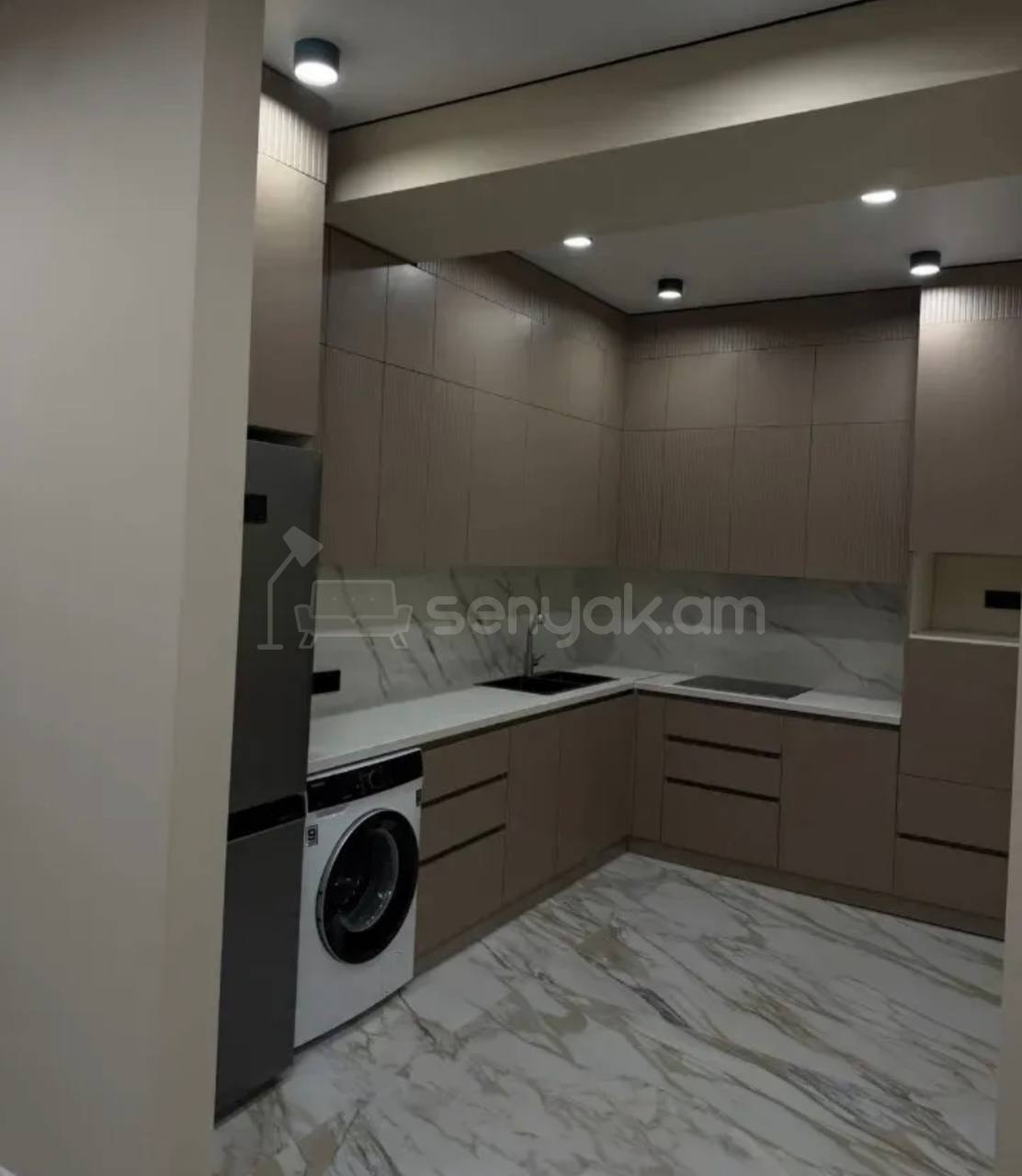 2 Սենյականոց Բնակարան Նորակառույցում, 57քմ, 14/22 հարկ, Դիզայներական Վերանորոգված, Կահավորված, Արևկող