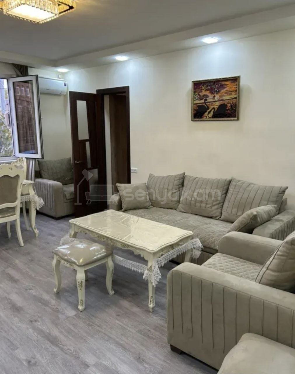 2 Սենյականոց Բնակարան, 60քմ, 3/12 հարկ, Կապիտալ Վերանորոգված, Կահավորված, Արևկող