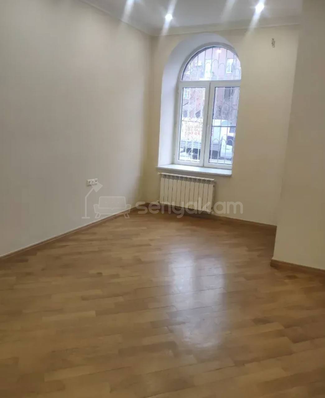 Օֆիսային Տարածք, 60քմ, Կապիտալ Վերանորոգված