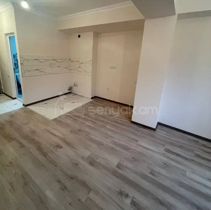 2 Սենյականոց Բնակարան, 35քմ, 7/9 հարկ, Կապիտալ Վերանորոգված
