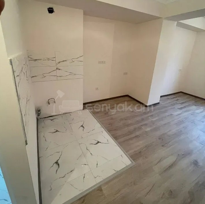 2 Սենյականոց Բնակարան, 35քմ, 7/9 հարկ, Կապիտալ Վերանորոգված