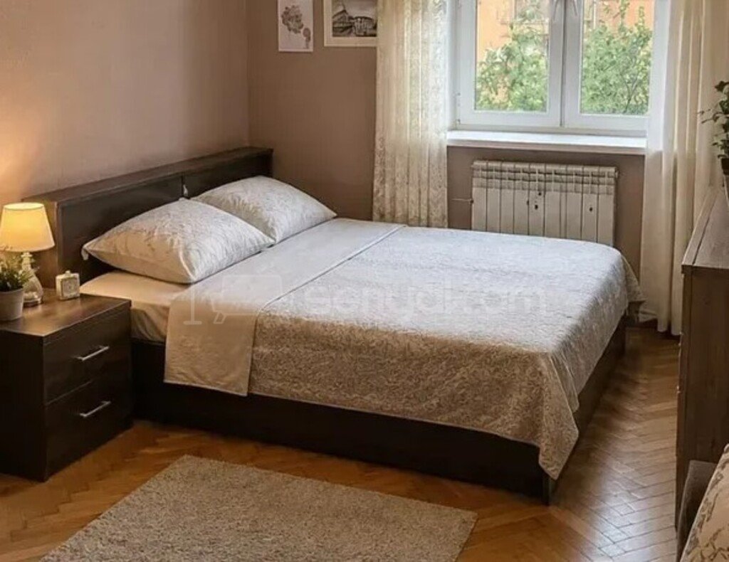 3 Սենյականոց Բնակարան Քարե Շենքում, 93քմ, 4/4 հարկ, Կոսմետիկ Վերանորոգված