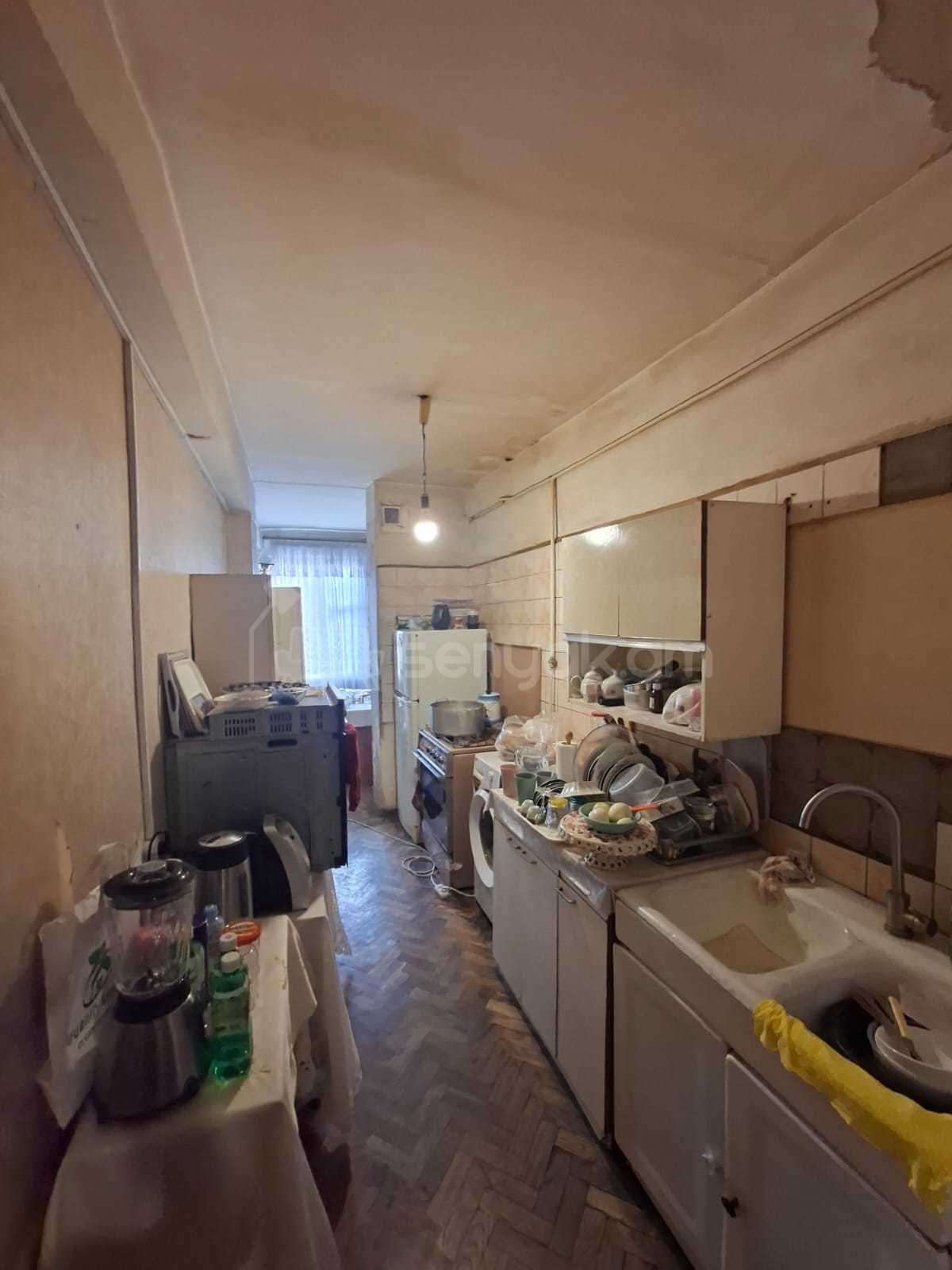 3 Սենյականոց Բնակարան, 64քմ, 4/9 հարկ, Պետական Վիճակում