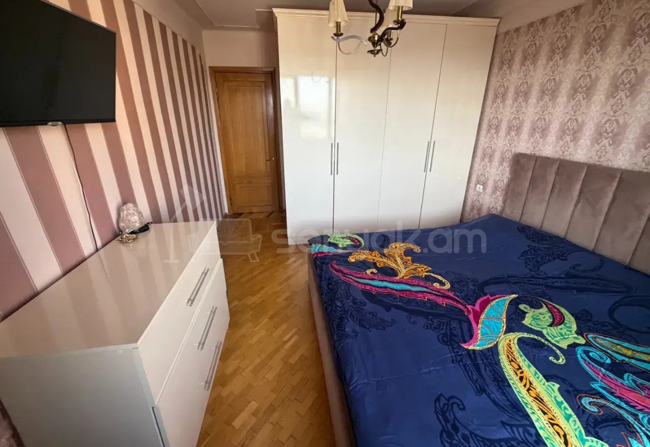 3 Սենյականոց Բնակարան, 80քմ, 8/10 հարկ, Կապիտալ Վերանորոգված