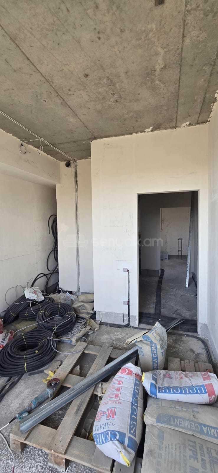 5 Սենյականոց Բնակարան Նորակառույցում, 155քմ, 7/14 հարկ, Զրոյական Վիճակում