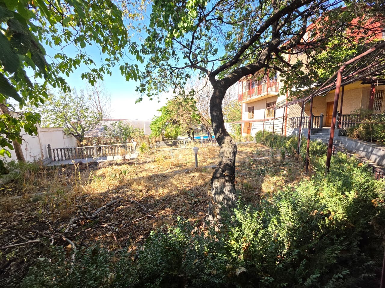 6 Սենյականոց Սեփական Տուն, 230քմ, Կապիտալ Վերանորոգված, Մասամբ Կահավորված, Ավտոտնակով
