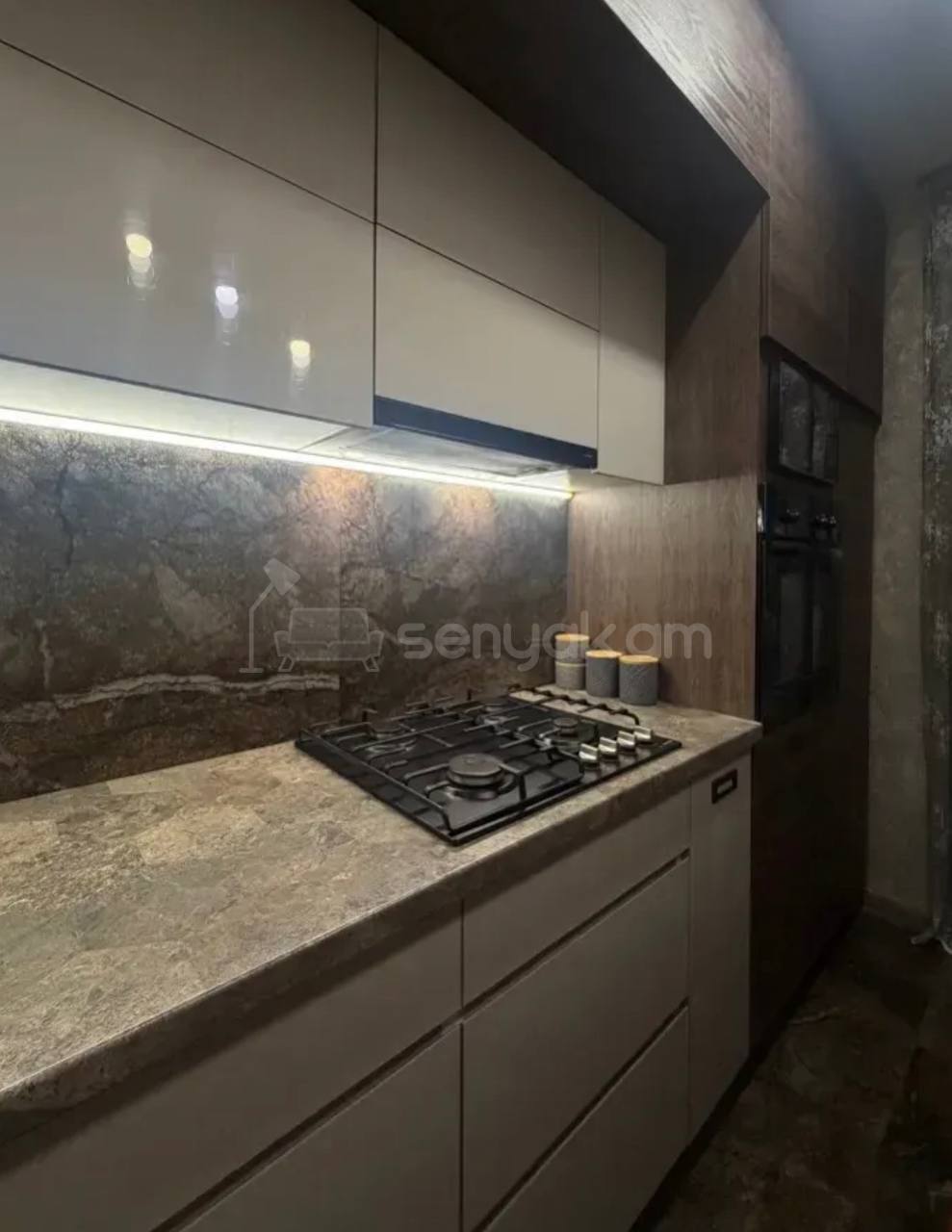 4 Սենյականոց Բնակարան, 89քմ, 4/9 հարկ, Կապիտալ Վերանորոգված