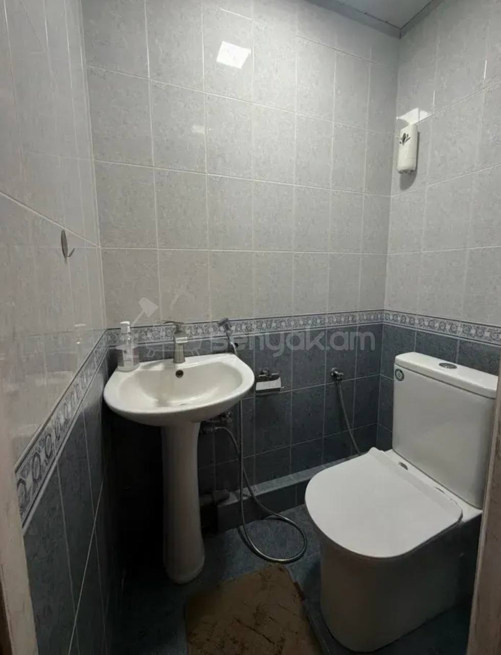 4 Սենյականոց Բնակարան, 89քմ, 4/9 հարկ, Կապիտալ Վերանորոգված