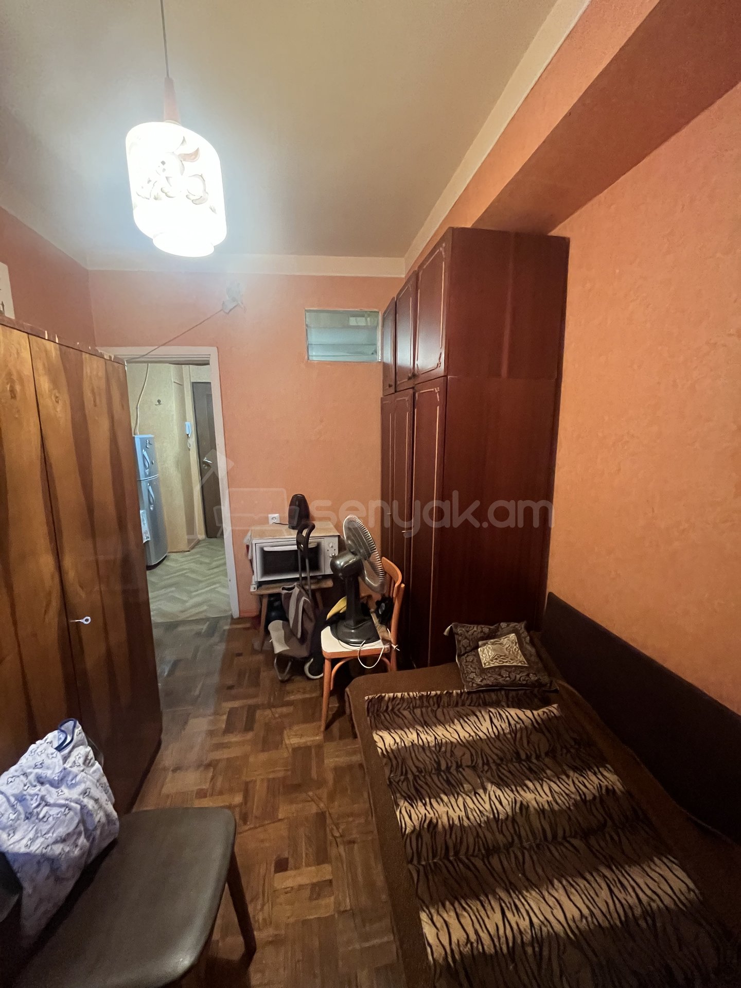 1 Սենյականոց Բնակարան Քարե Շենքում, 43քմ, 5/11 հարկ, Պետական Վիճակում