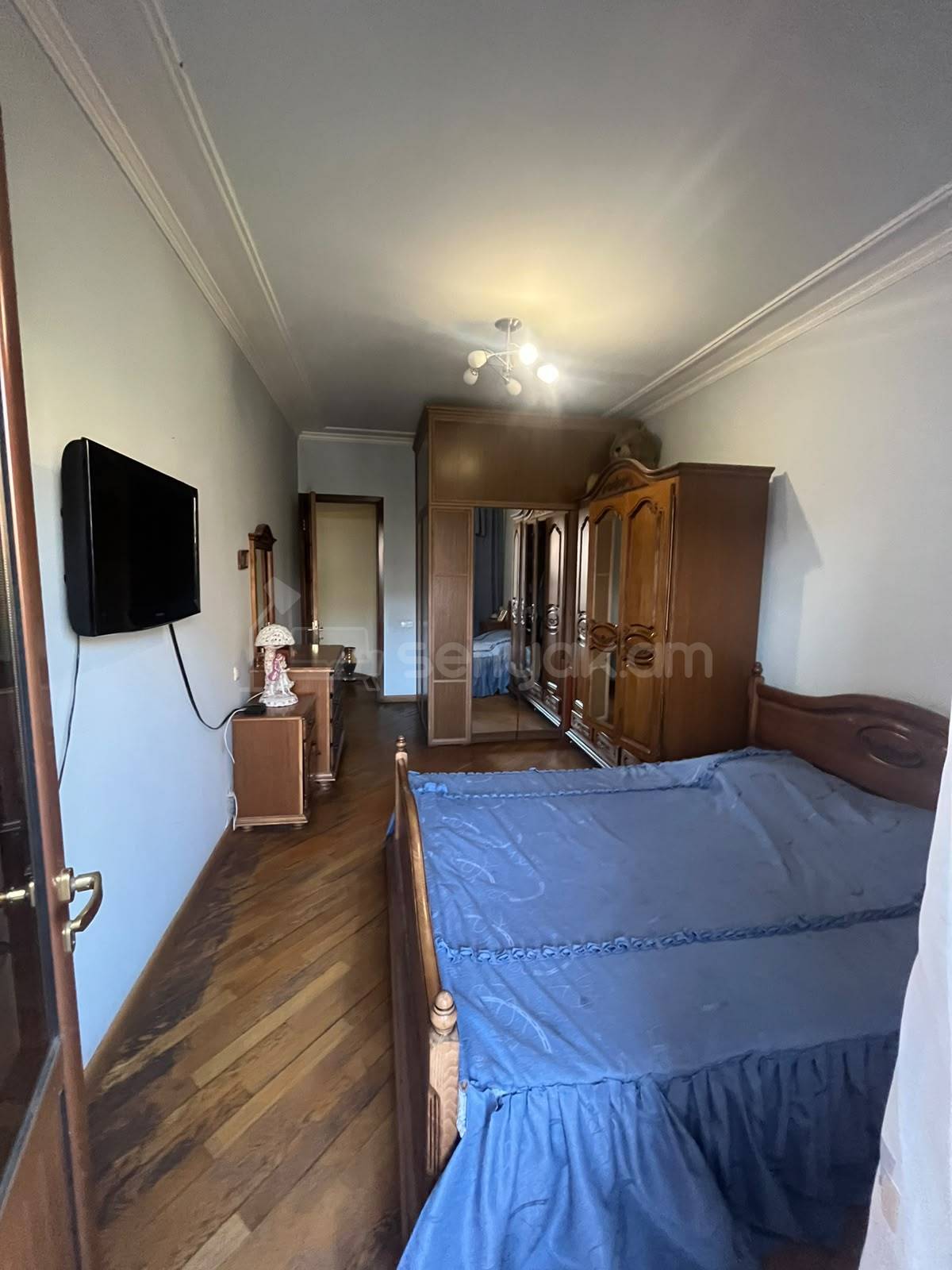 2 Սենյականոց Բնակարան Քարե Շենքում, 70քմ, 4/5 հարկ, Կապիտալ Վերանորոգված