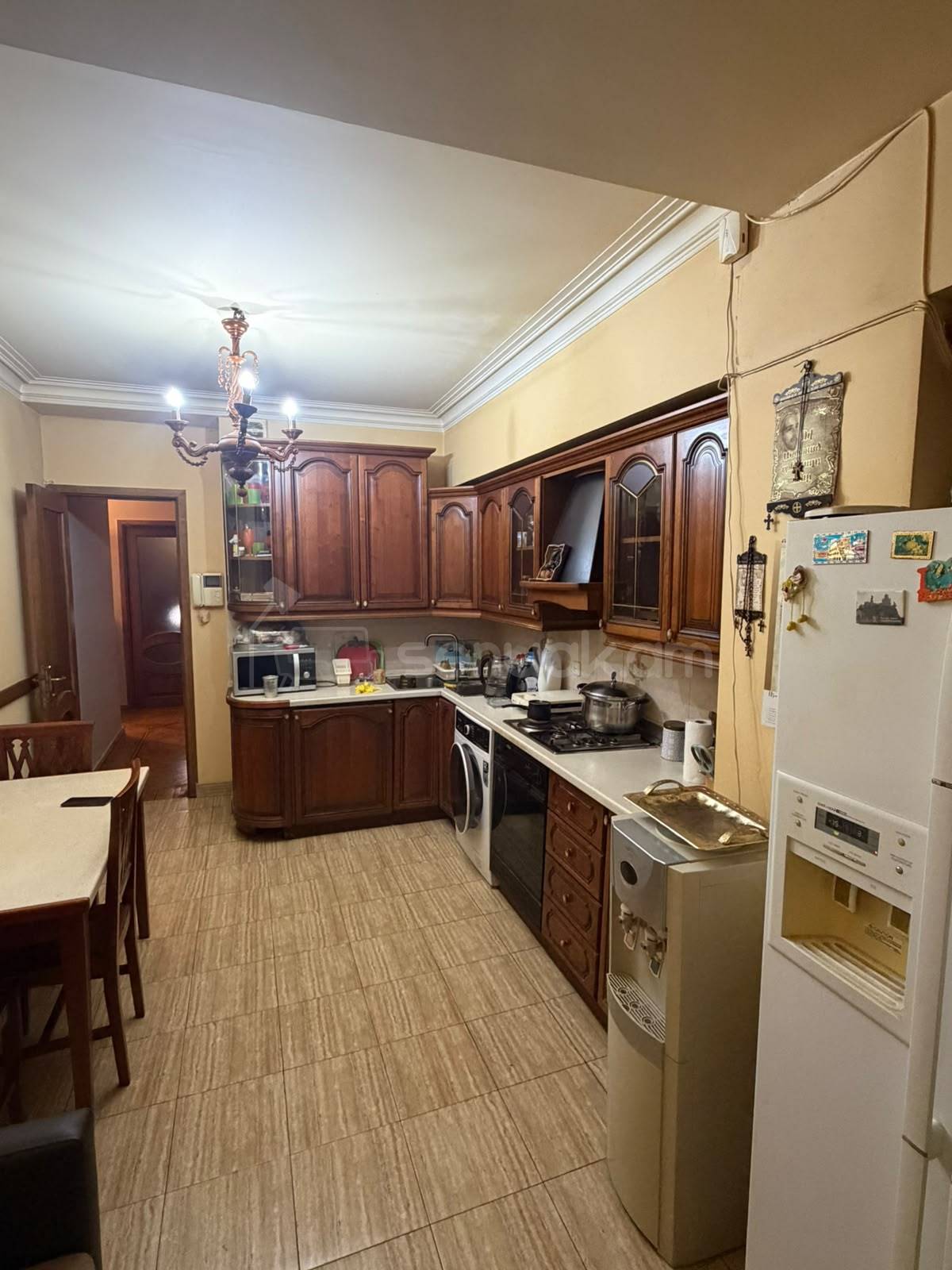 3 Սենյականոց Բնակարան, 95քմ, 5/11 հարկ, Նորմալ Վիճակում