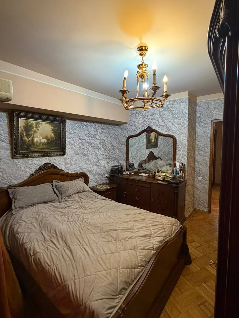 3 Սենյականոց Բնակարան, 95քմ, 5/11 հարկ, Նորմալ Վիճակում