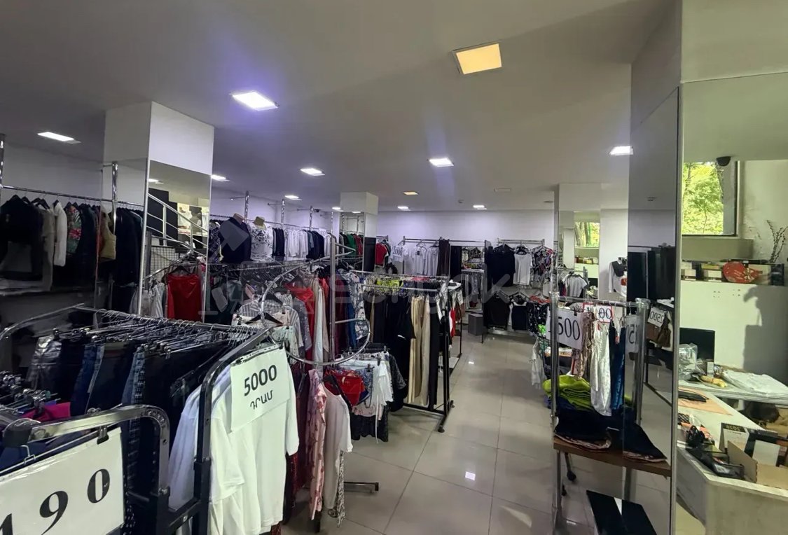 Առևտրի Տարածք, 60քմ, Կապիտալ Վերանորոգված
