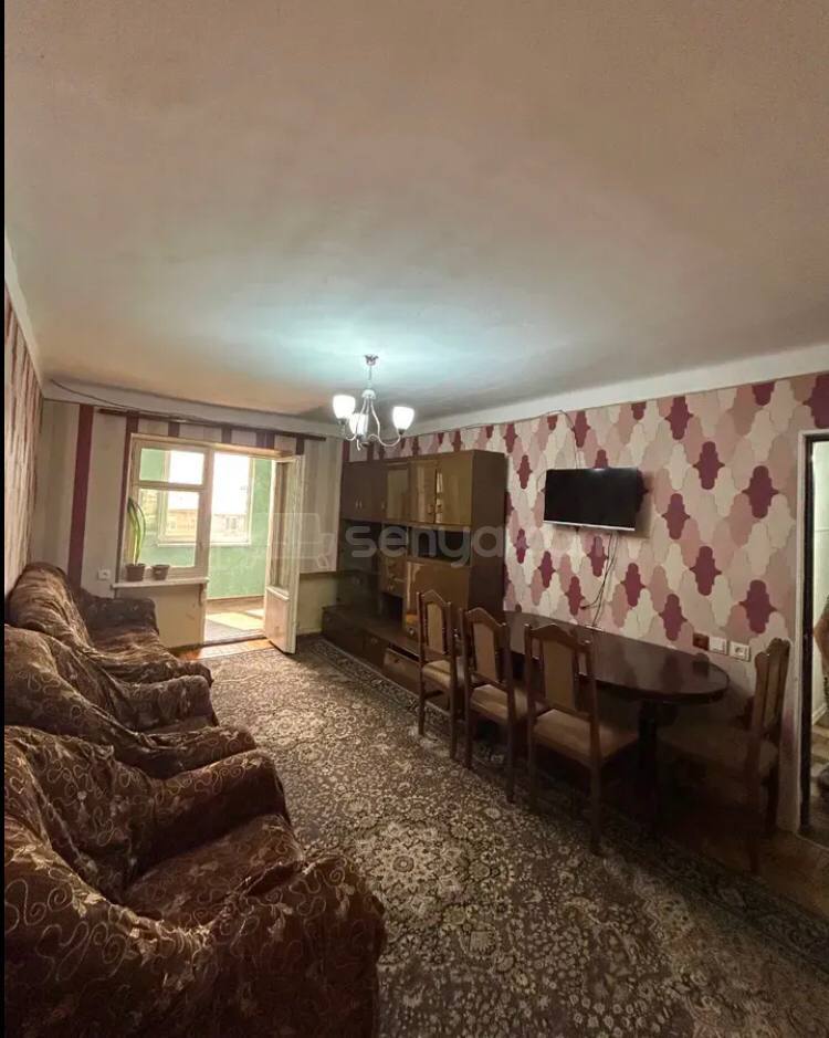 2 Սենյականոց Բնակարան Քարե Շենքում, 70քմ, 5/5 հարկ, Կոսմետիկ Վերանորոգված, Կահավորված