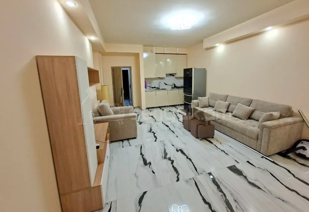 2 Սենյականոց Բնակարան Նորակառույցում, 60քմ, 4/16 հարկ, Դիզայներական Վերանորոգված, Կահավորված, Արևկող