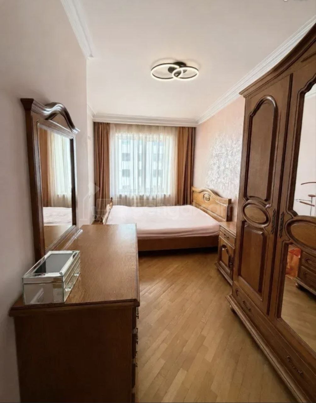 3 Սենյականոց Բնակարան Քարե Շենքում, 60քմ, 5/5 հարկ, Կապիտալ Վերանորոգված, Կահավորված, Արևկող