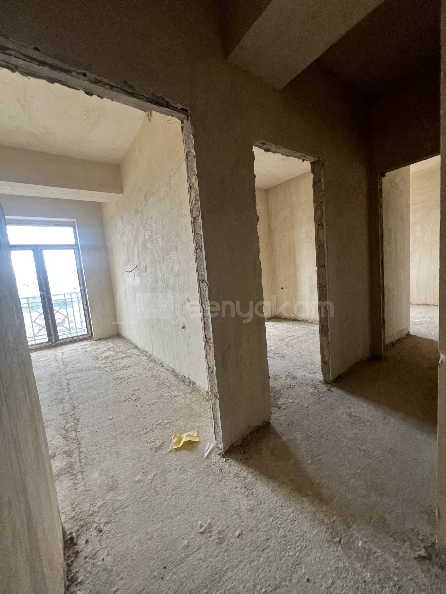 4 Սենյականոց Բնակարան Նորակառույցում, 107քմ, 8/15 հարկ, Զրոյական Վիճակում