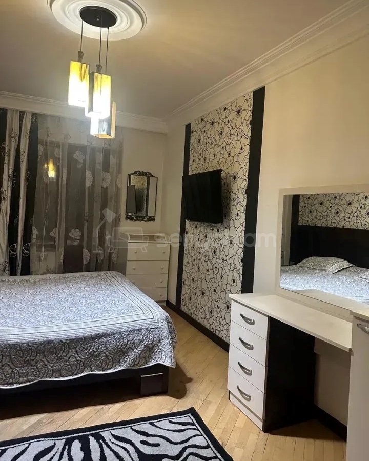 3 Սենյականոց Բնակարան, 90քմ, 6/9 հարկ, Կապիտալ Վերանորոգված