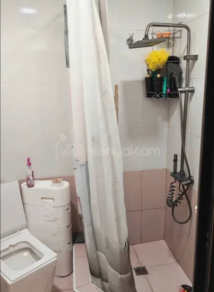 3 Սենյականոց Բնակարան, 78քմ, 1/9 հարկ, Կոսմետիկ Վերանորոգված