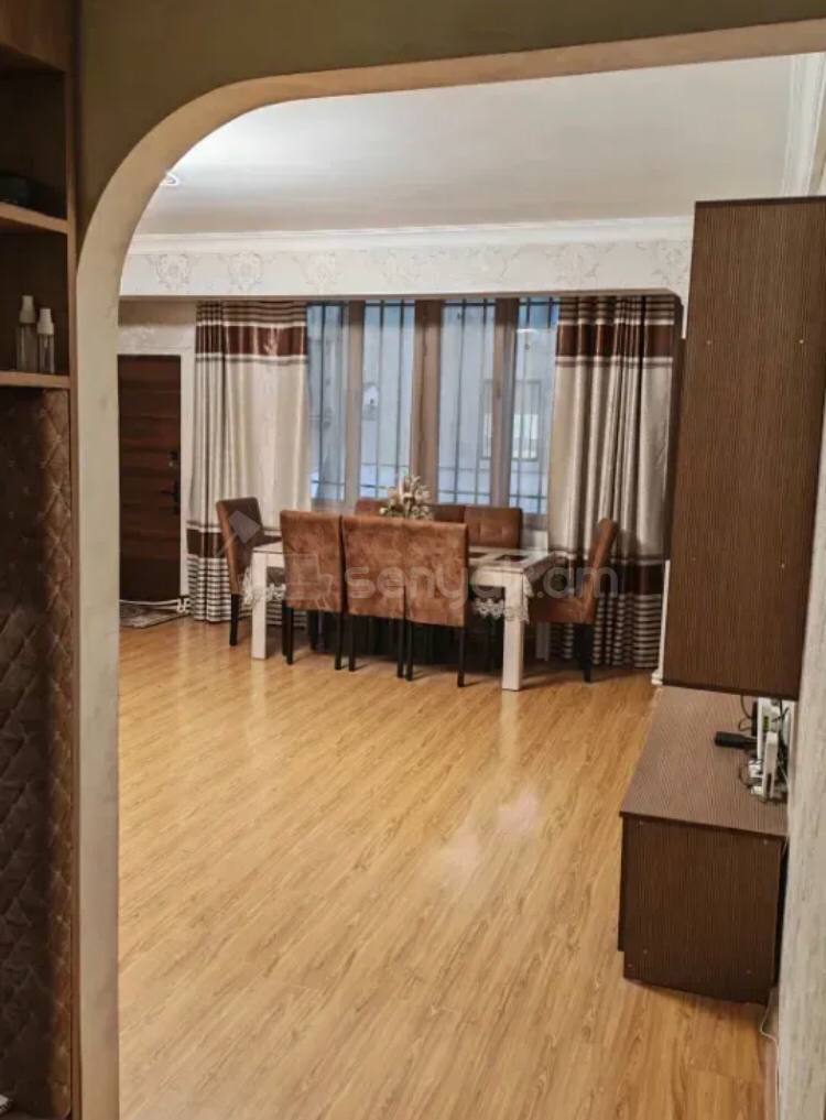 3 Սենյականոց Բնակարան, 78քմ, 1/9 հարկ, Կոսմետիկ Վերանորոգված
