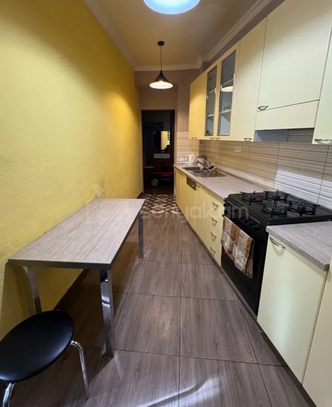 3 Սենյականոց Բնակարան, 70քմ, 1/9 հարկ, Կապիտալ Վերանորոգված