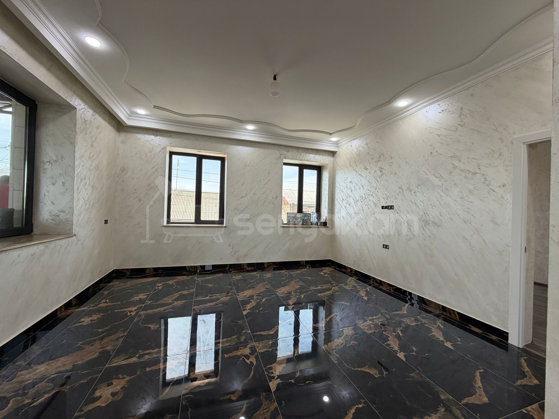 6 Սենյականոց Սեփական Տուն, 250քմ, Կապիտալ Վերանորոգված