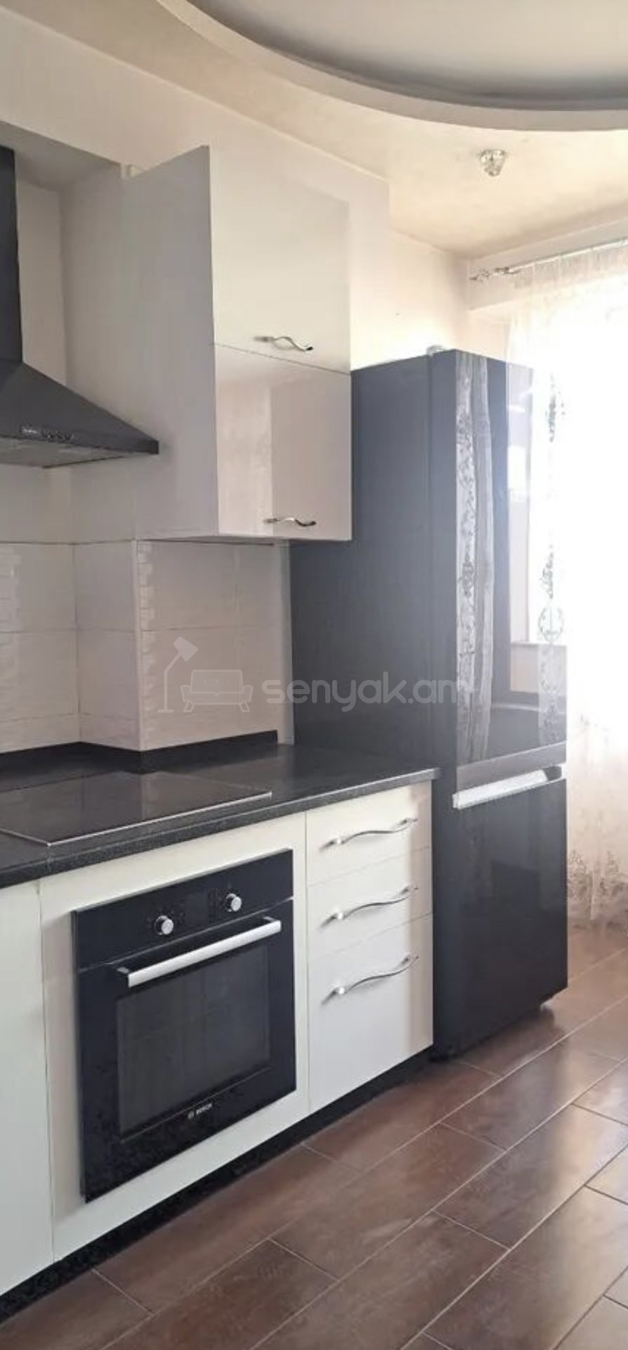 4 Սենյականոց Բնակարան Նորակառույցում, 80քմ, 16/18 հարկ, Կապիտալ Վերանորոգված, Կահավորված, Արևկող