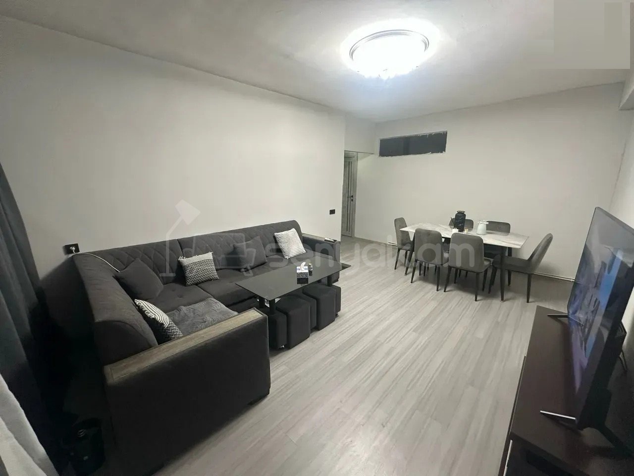 3 Սենյականոց Բնակարան, 64քմ, 1/14 հարկ, Կապիտալ Վերանորոգված